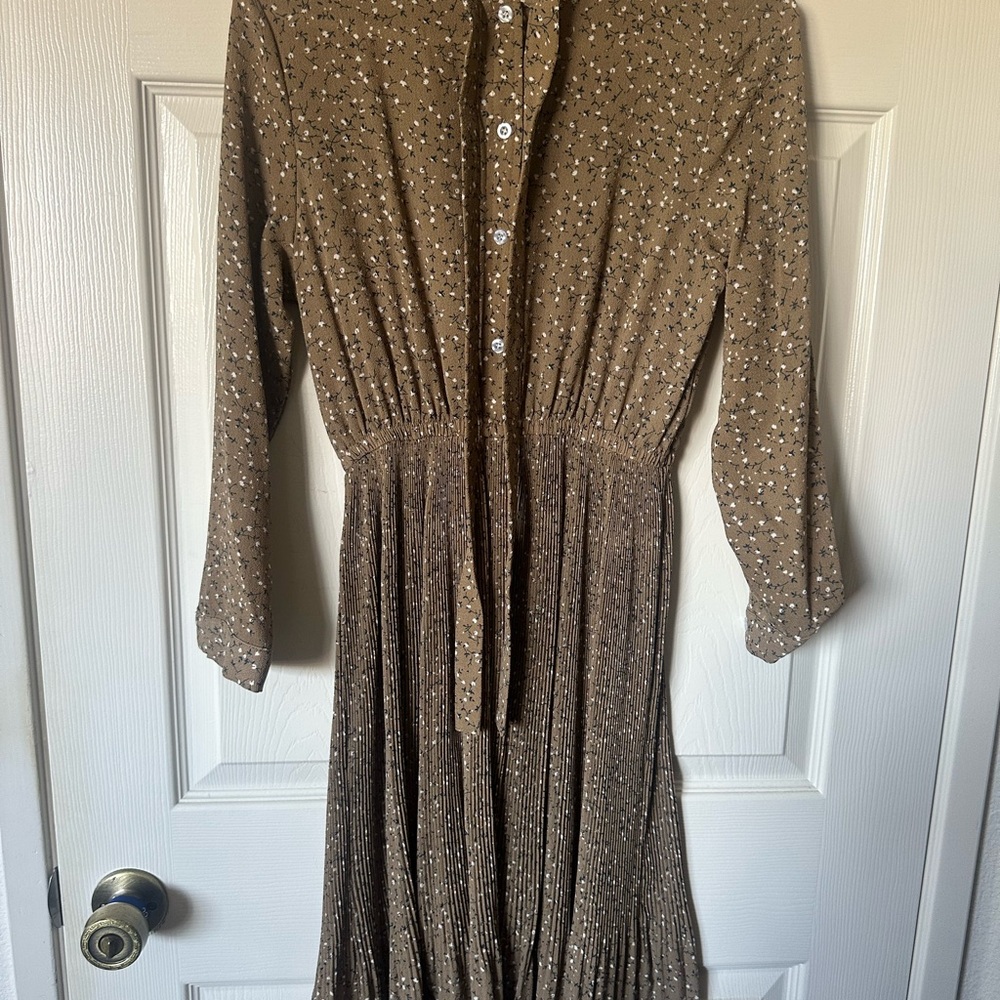 Elegant Brown Floral Women's Dress